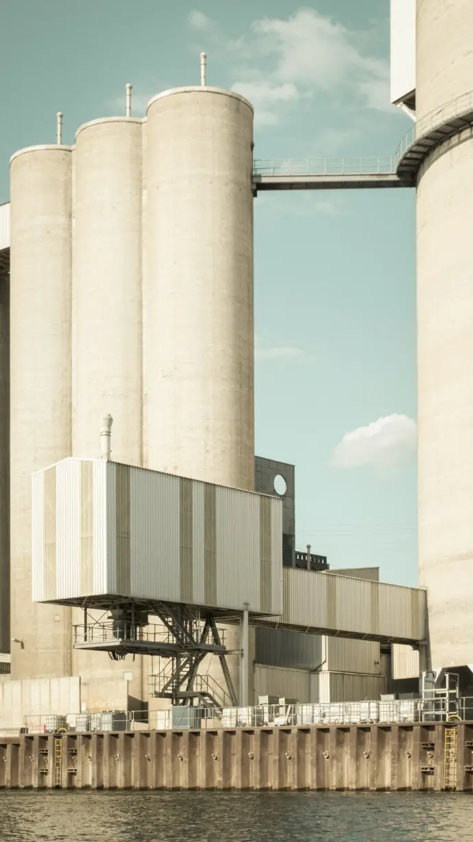 brown concrete building under blue sky during daytime